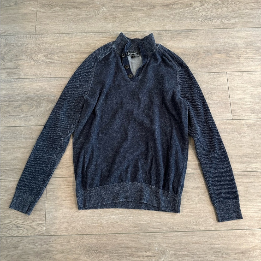 Express Textured Stitch Buttoned Mock Neck Sweater (Navy Blue) - Medium